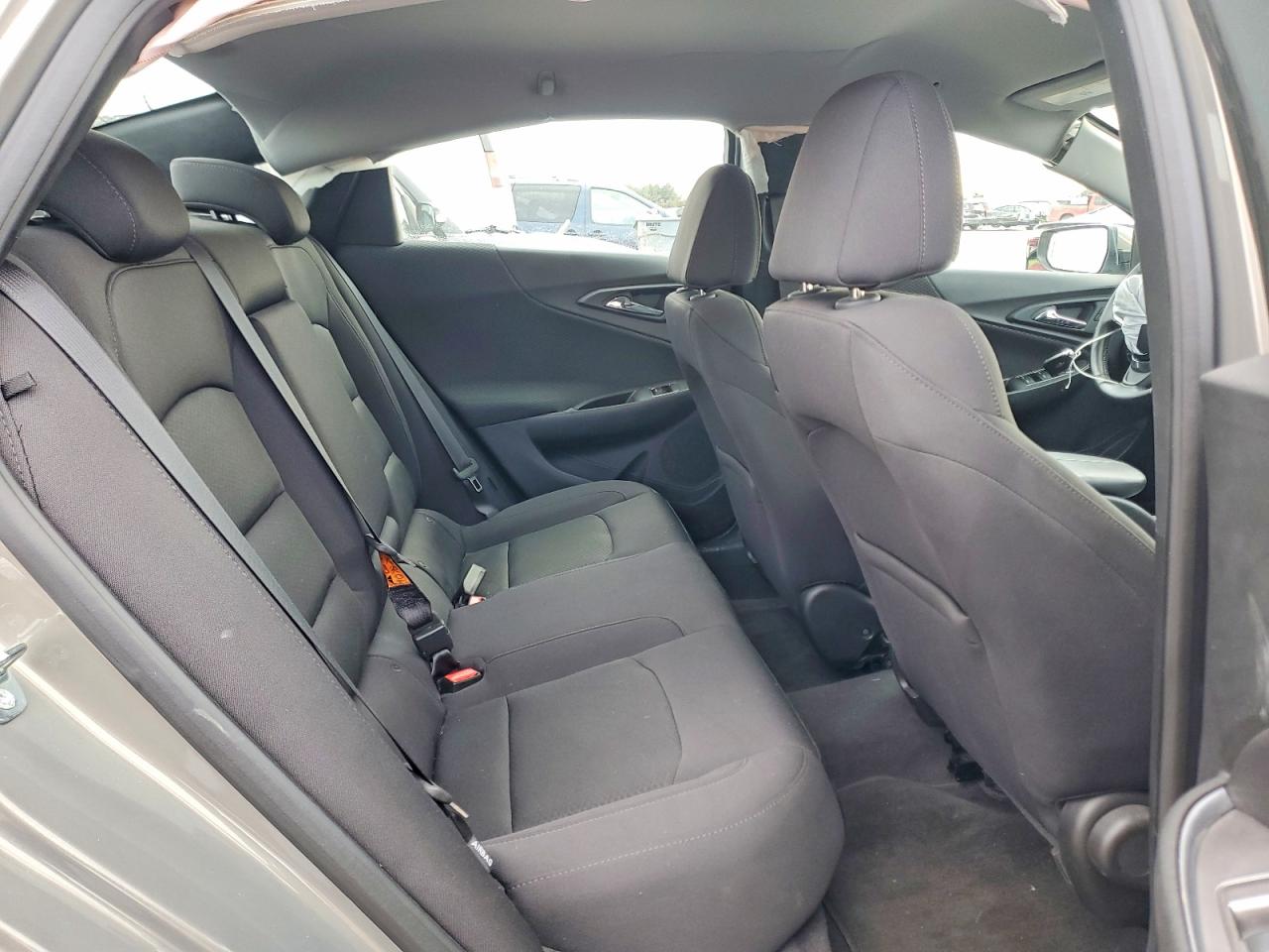 2017 CHEVROLET MALIBU LT photo 10