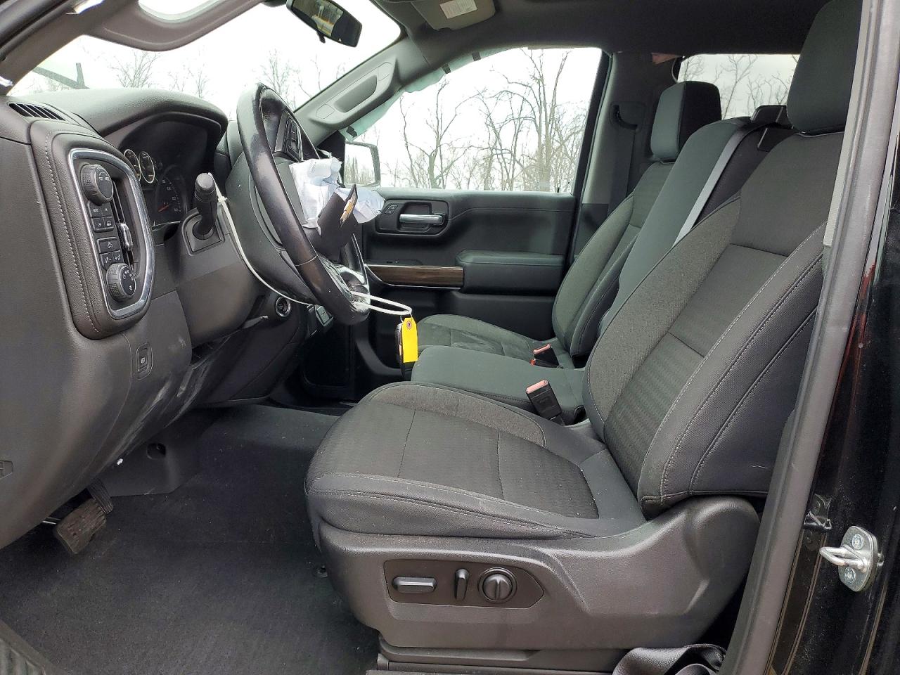 2020 CHEVROLET SILVERADO K1500 LT photo 7