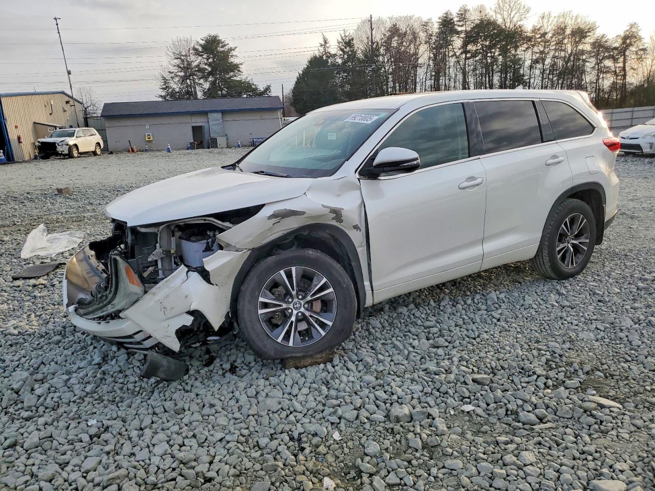 2018 TOYOTA HIGHLANDER