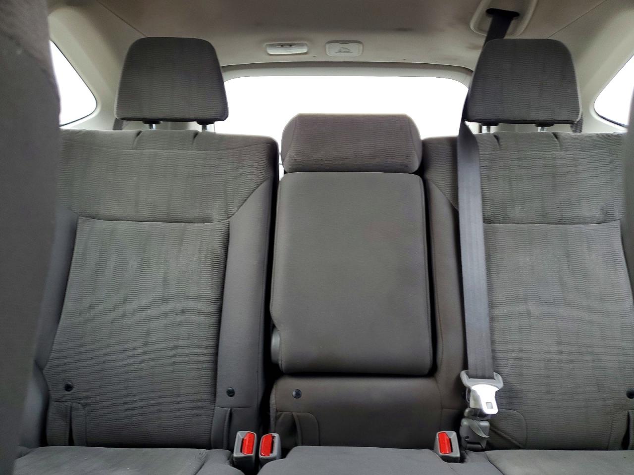 2012 HONDA CR-V LX photo 10