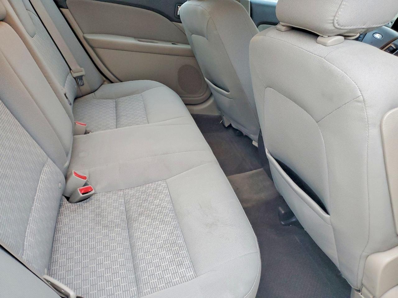 2010 FORD FUSION SE photo 10