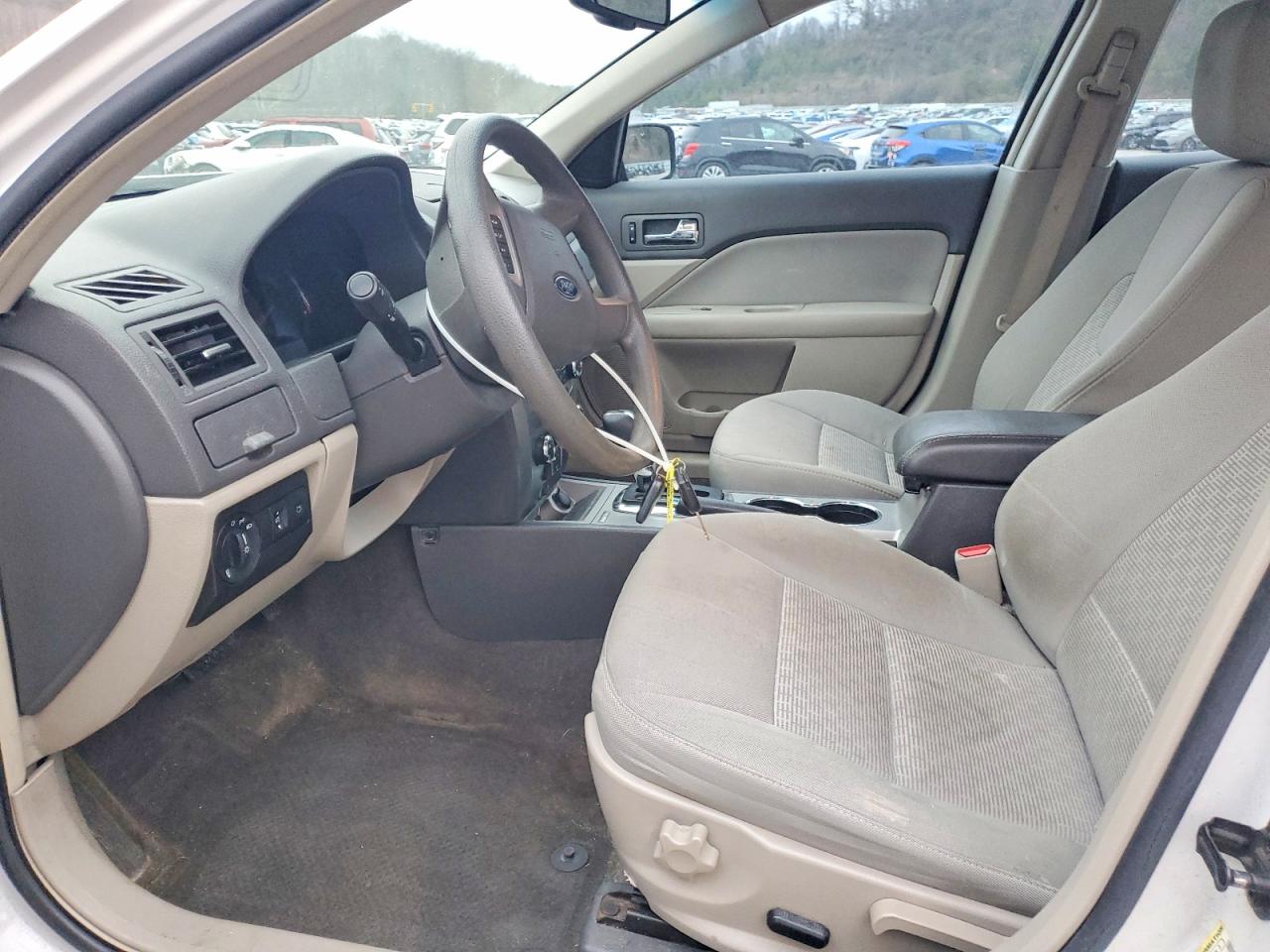2010 FORD FUSION SE photo 7
