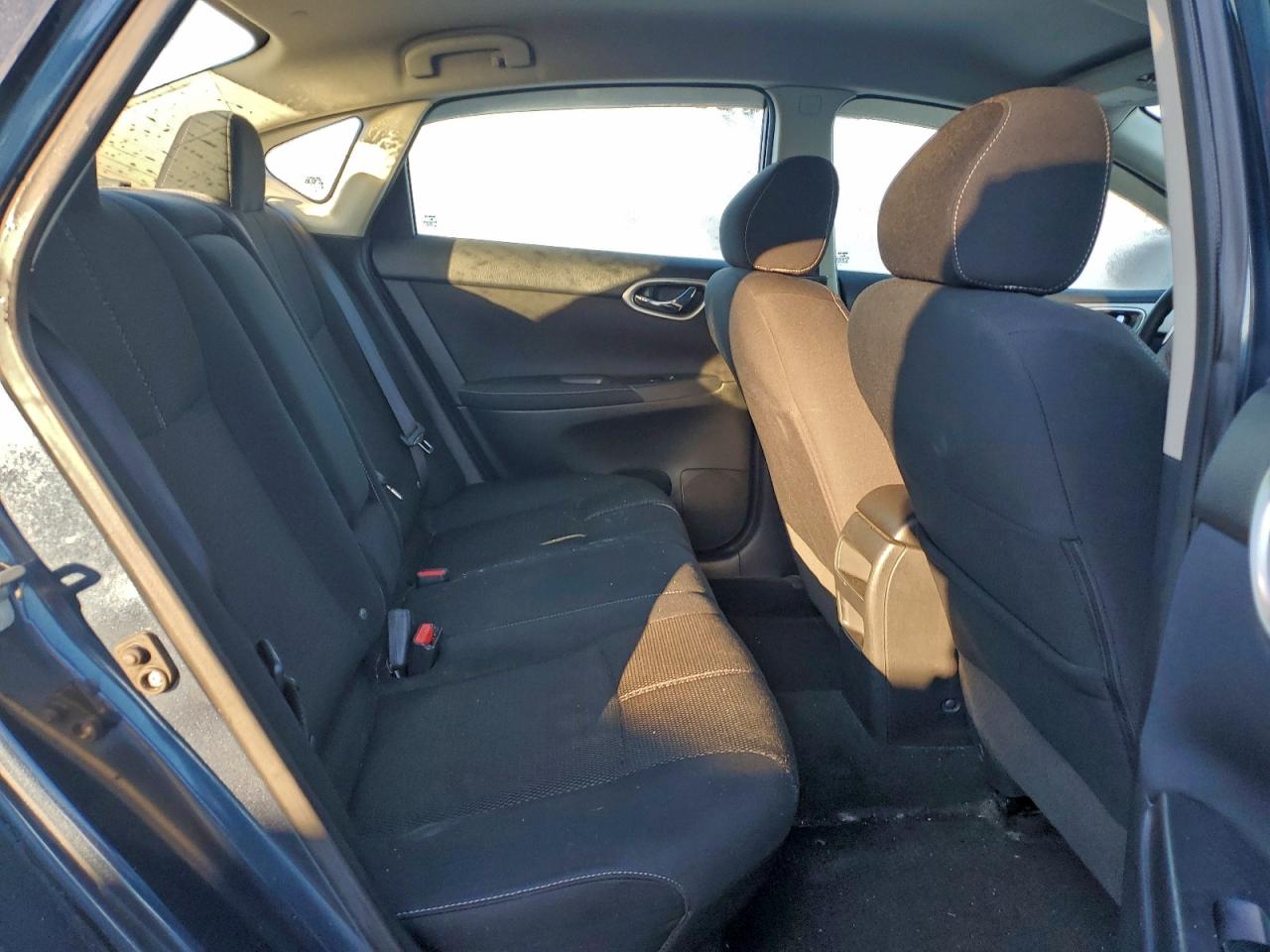 2014 NISSAN SENTRA S photo 10
