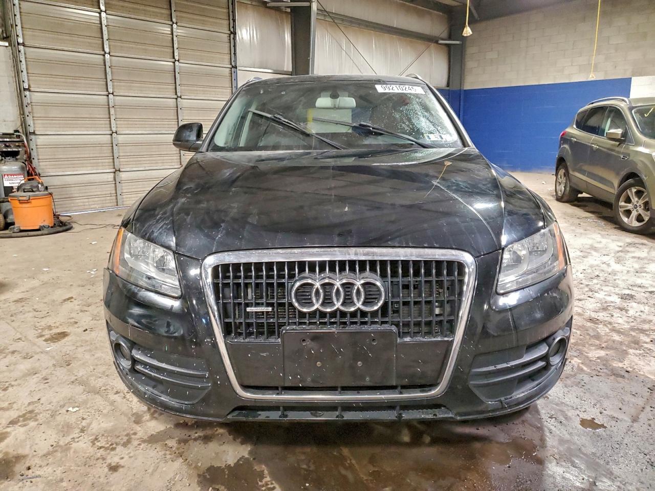 2010 AUDI Q5 PREMIUM photo 5