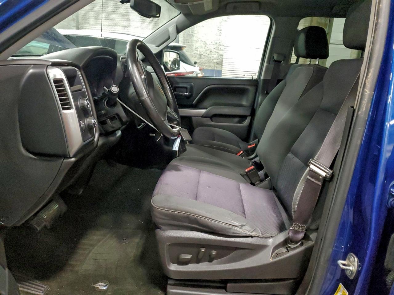 2016 CHEVROLET SILVERADO K1500 LT photo 7