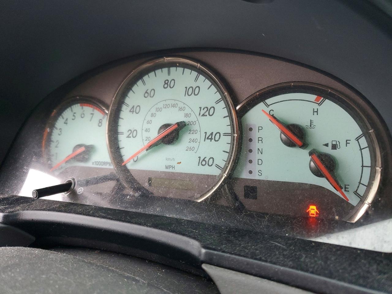 2004 TOYOTA CAMRY SOLARA SE photo 9