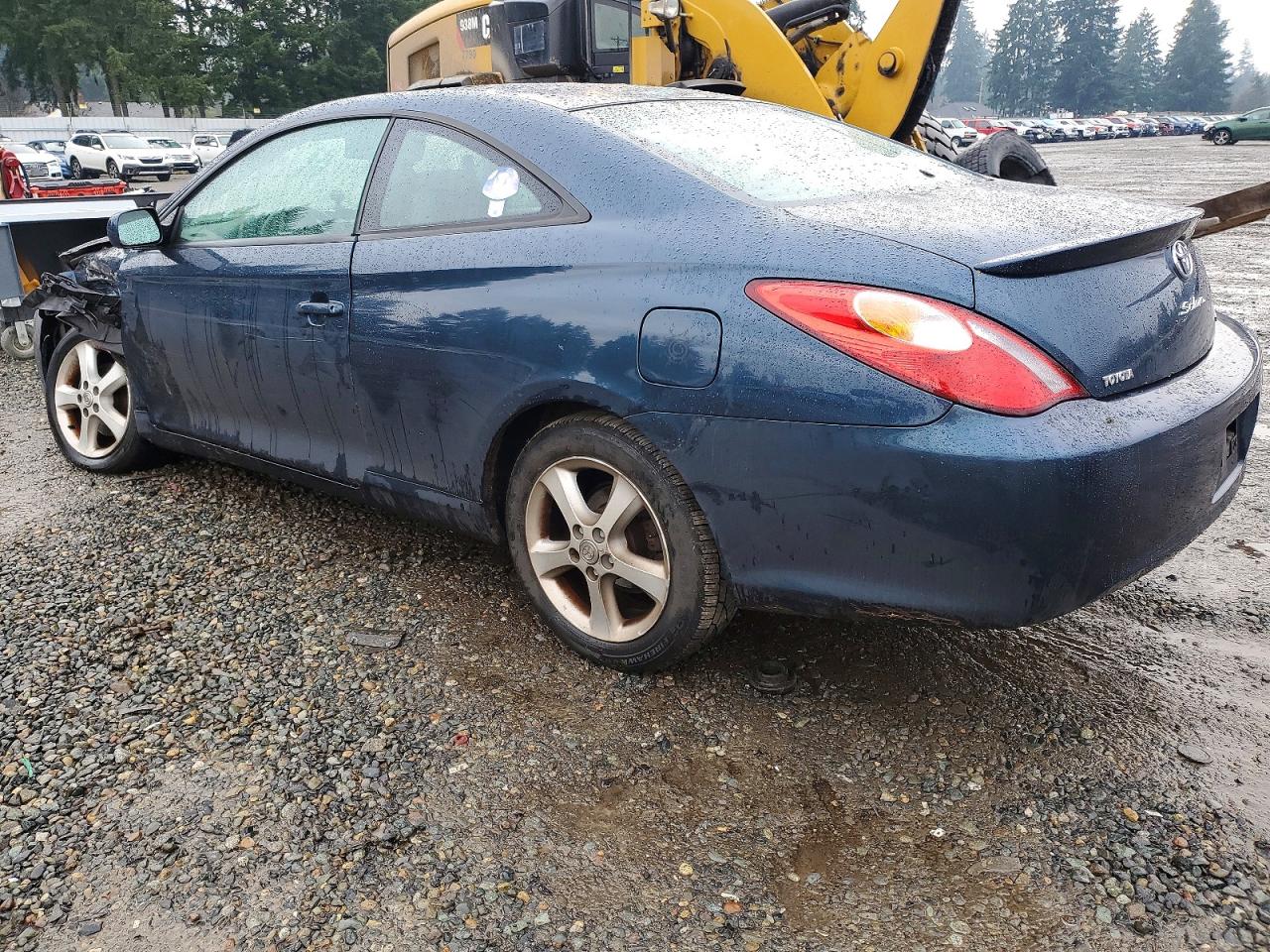 2004 TOYOTA CAMRY SOLARA SE photo 2