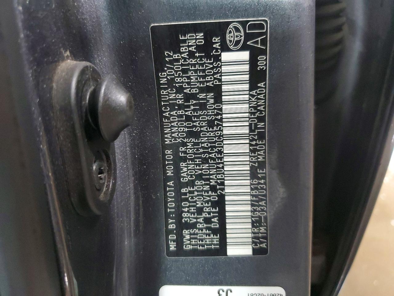 2013 TOYOTA COROLLA BASE photo 12