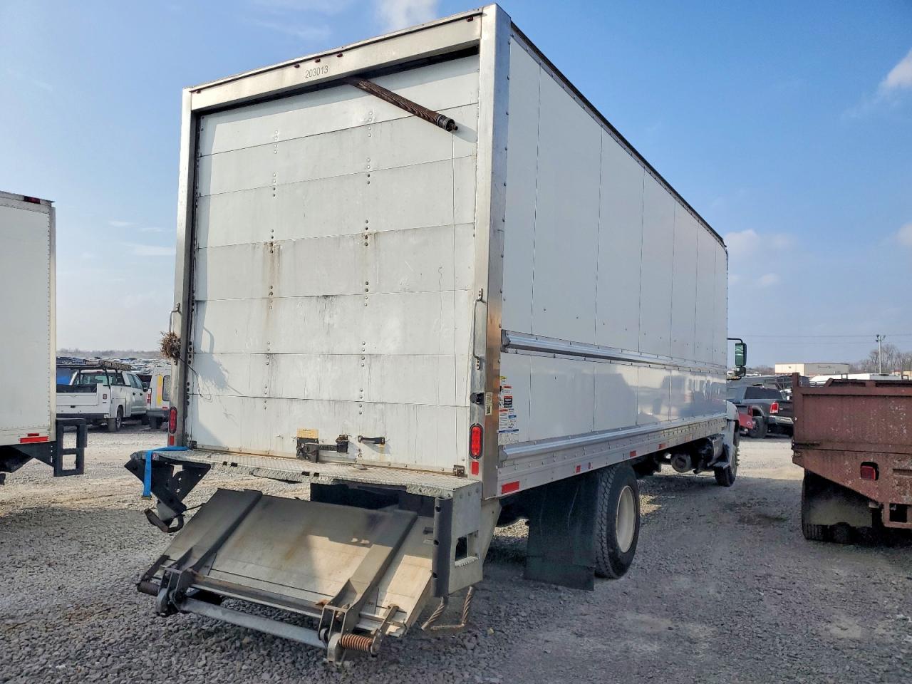 2018 HINO 258/268 BOX TRUCK photo 4