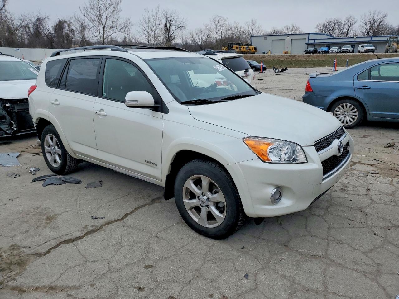 2009 TOYOTA RAV4 LIMITED photo 4