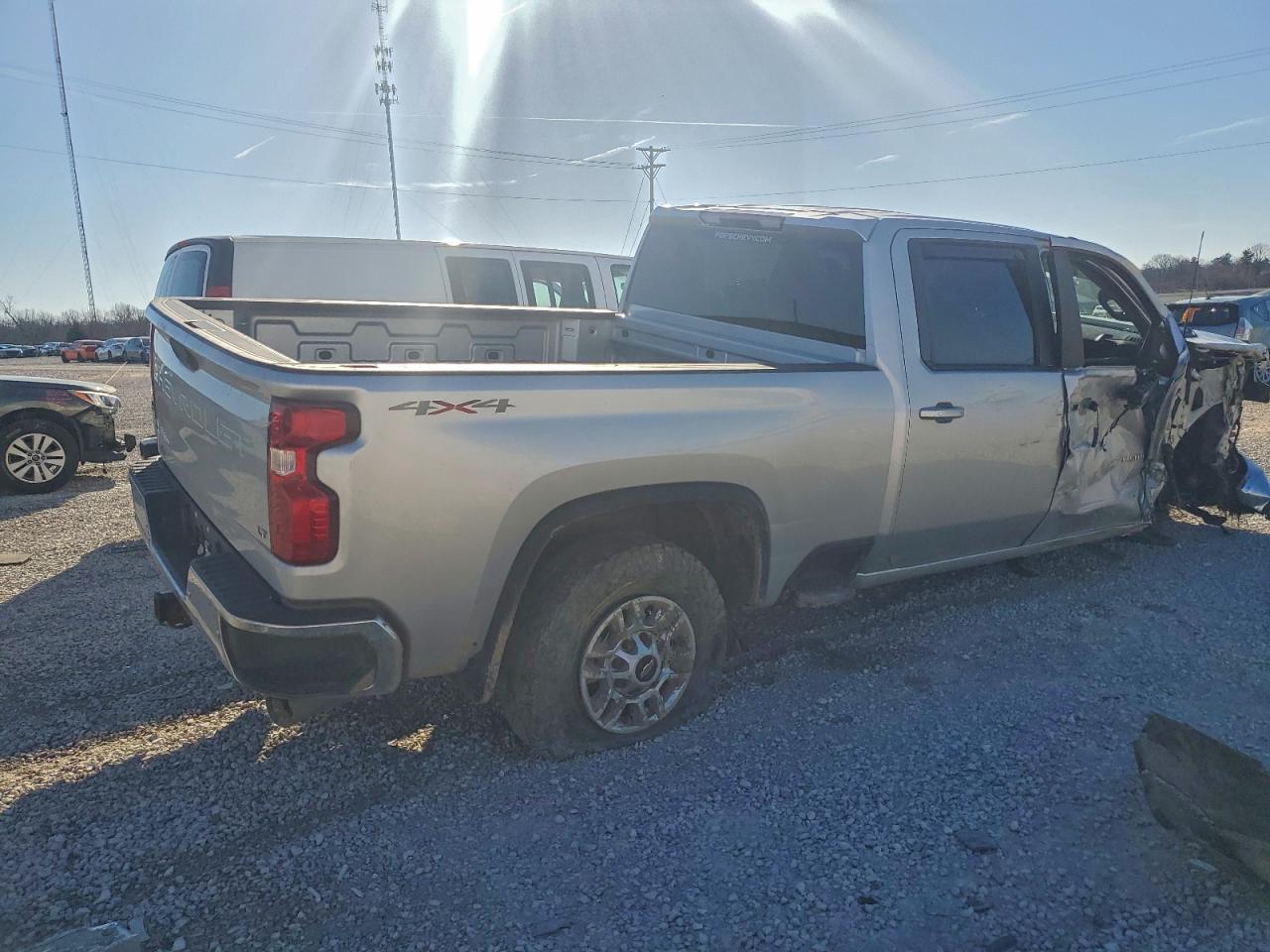 2020 CHEVROLET SILVERADO K2500 HEAVY DUTY LT photo 3