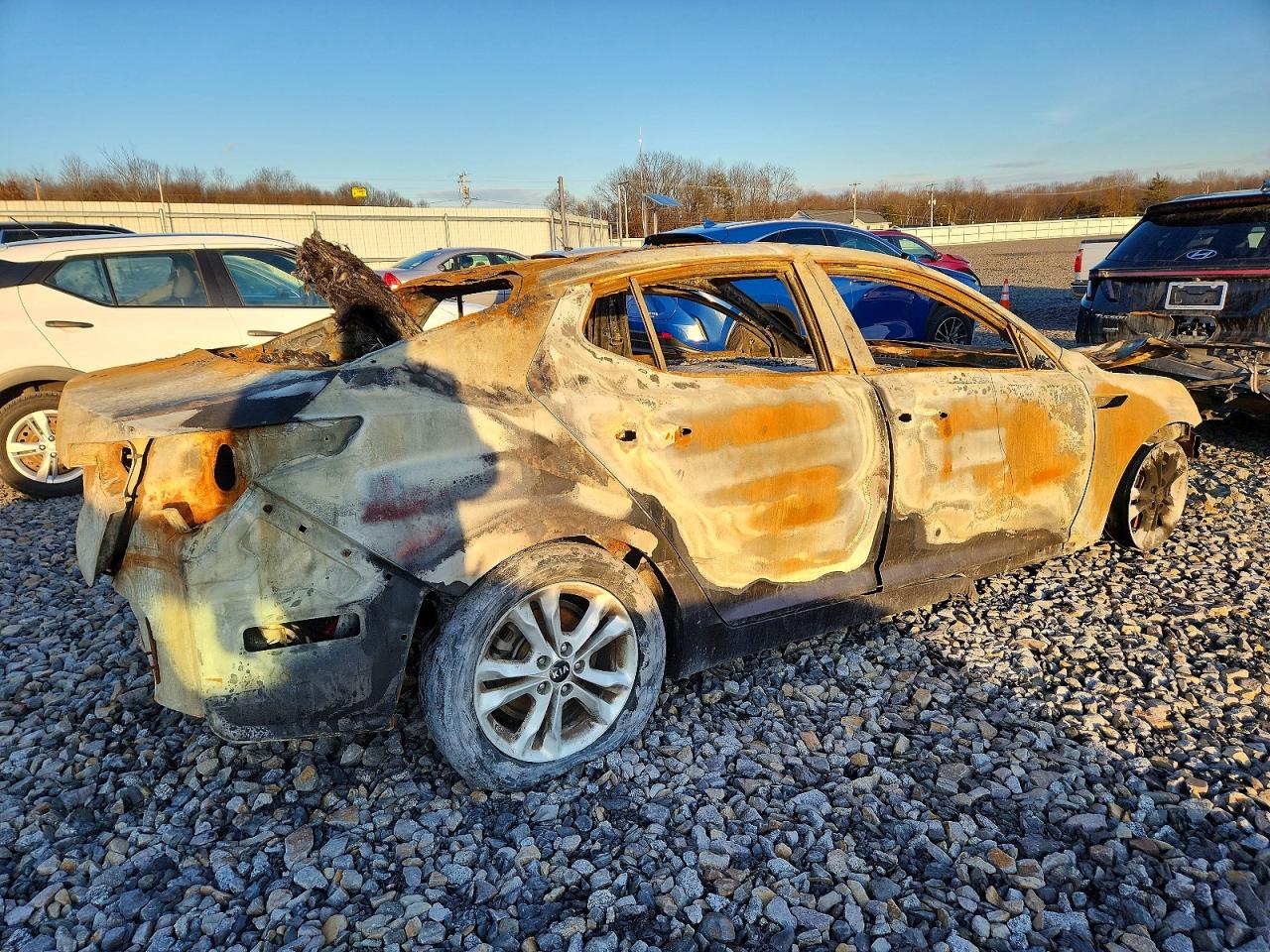 2011 KIA OPTIMA EX photo 3