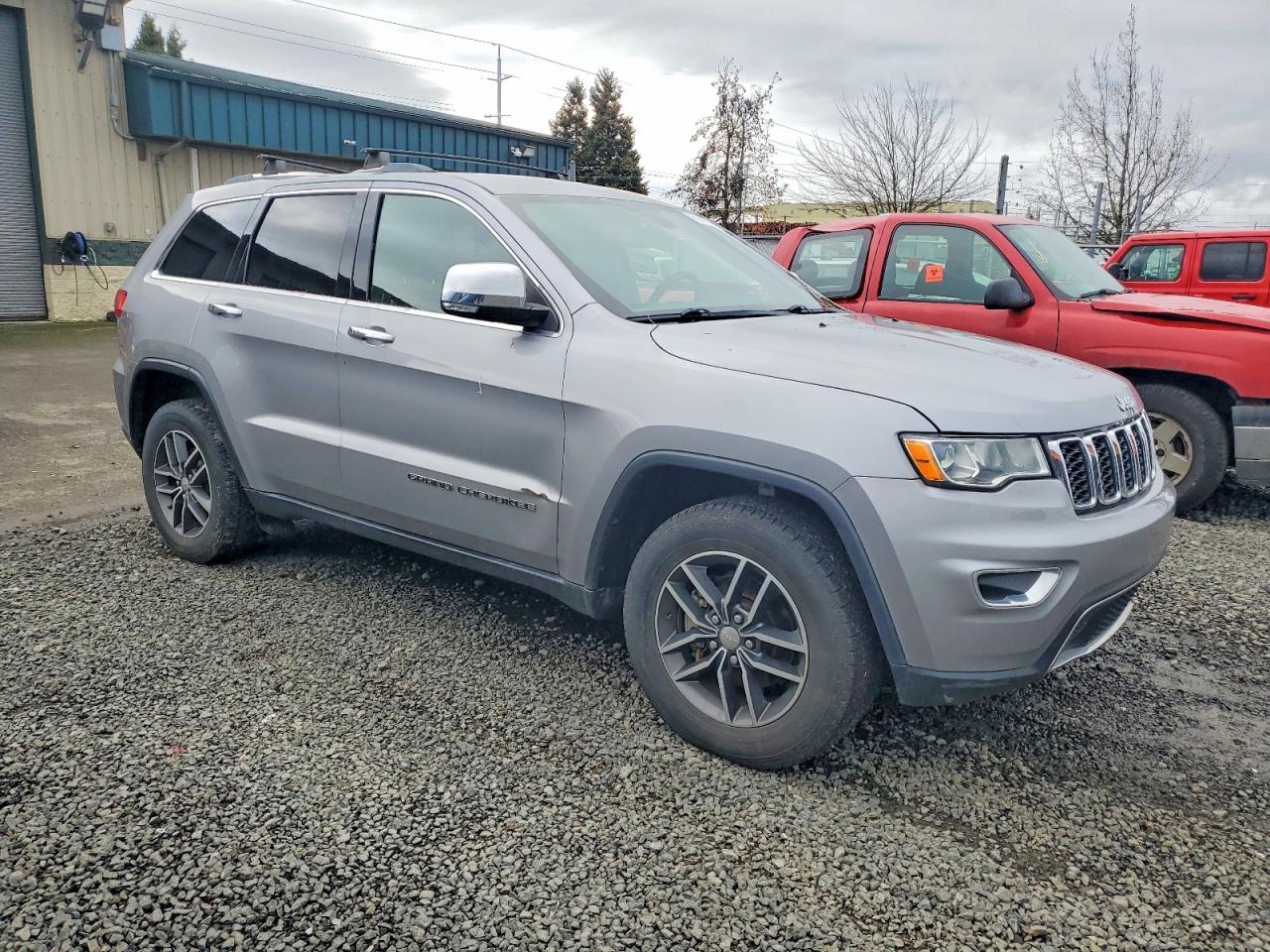 2018 JEEP GRAND CHEROKEE LIMITED photo 4