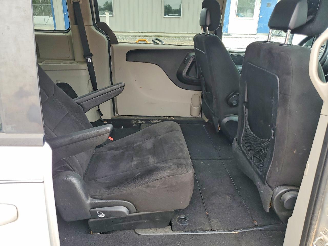 2011 DODGE GRAND CARAVAN MAINSTREET photo 31