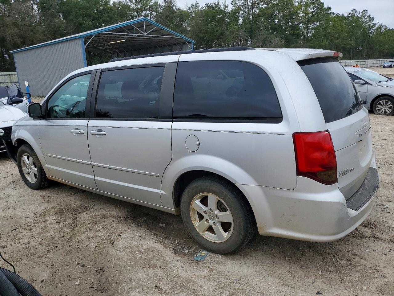 2011 DODGE GRAND CARAVAN MAINSTREET photo 4