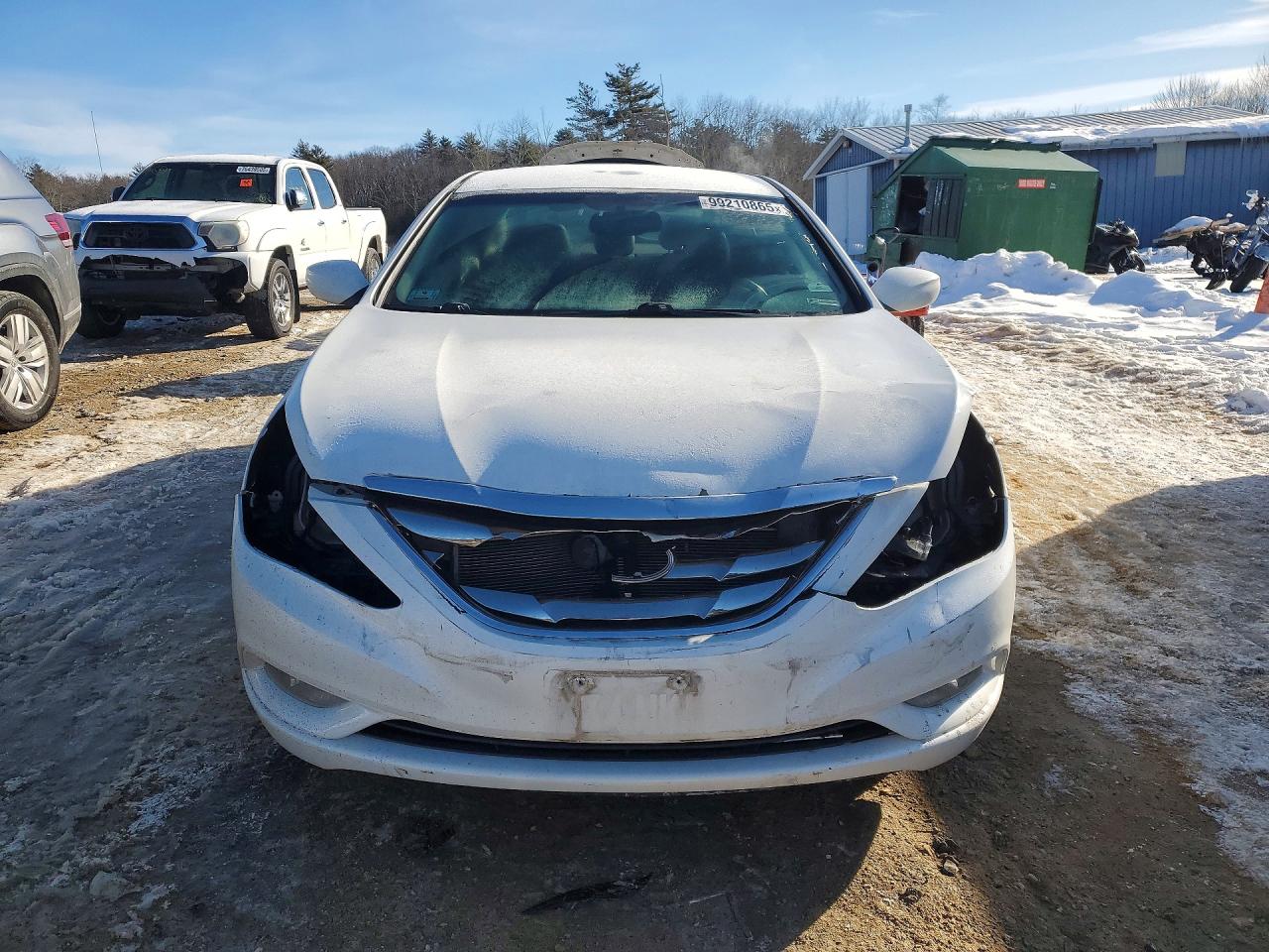 2012 HYUNDAI SONATA SE photo 5