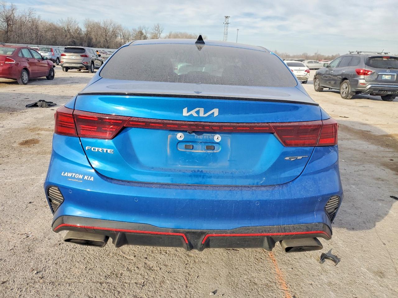 2023 KIA FORTE GT photo 6