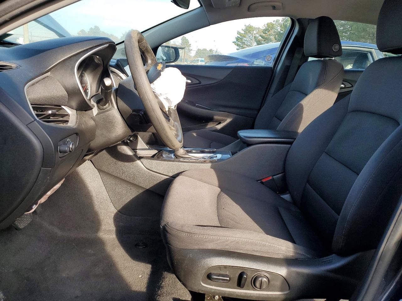 2023 CHEVROLET MALIBU LT photo 7
