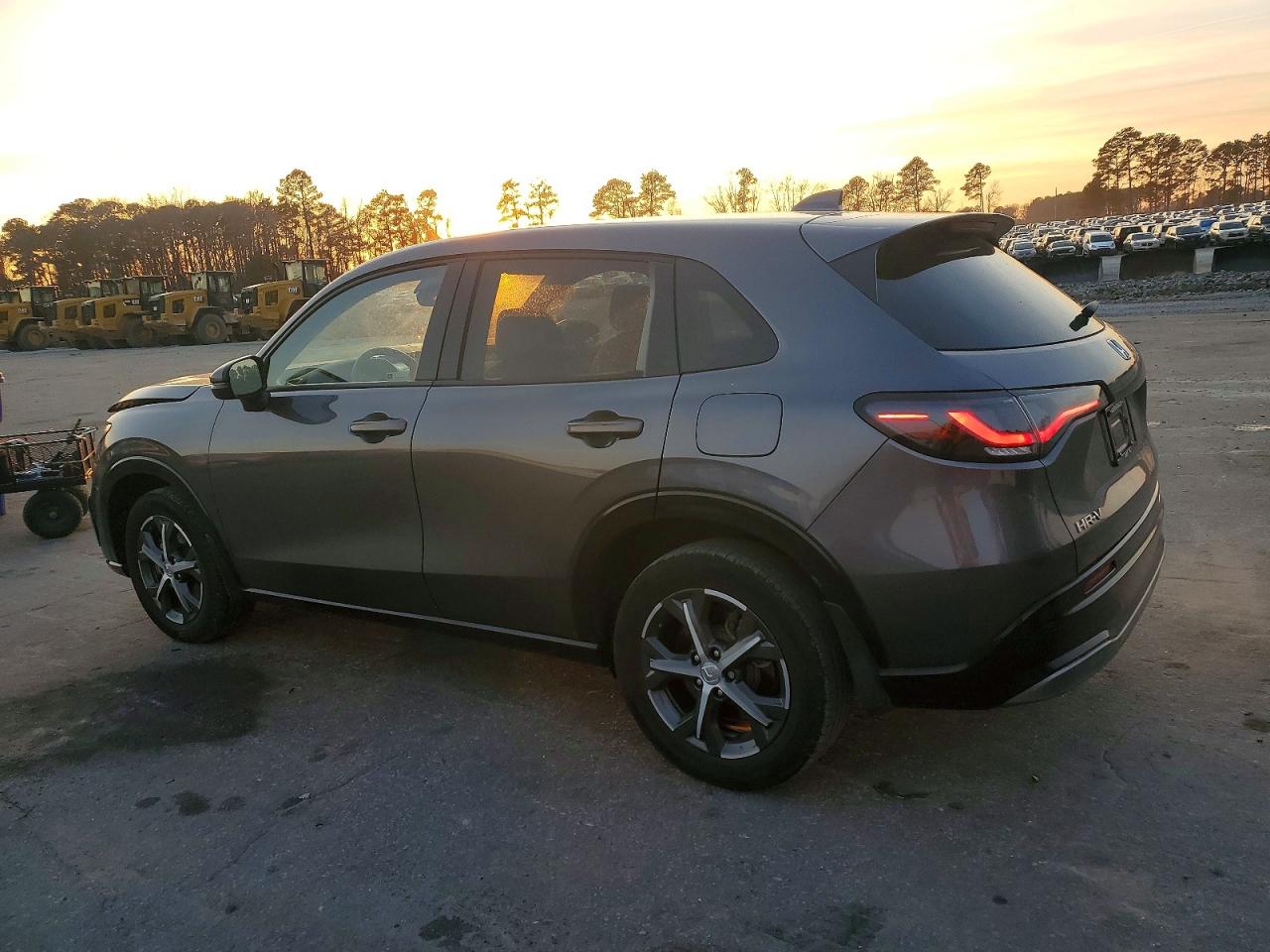 2024 HONDA HR-V EXL photo 2