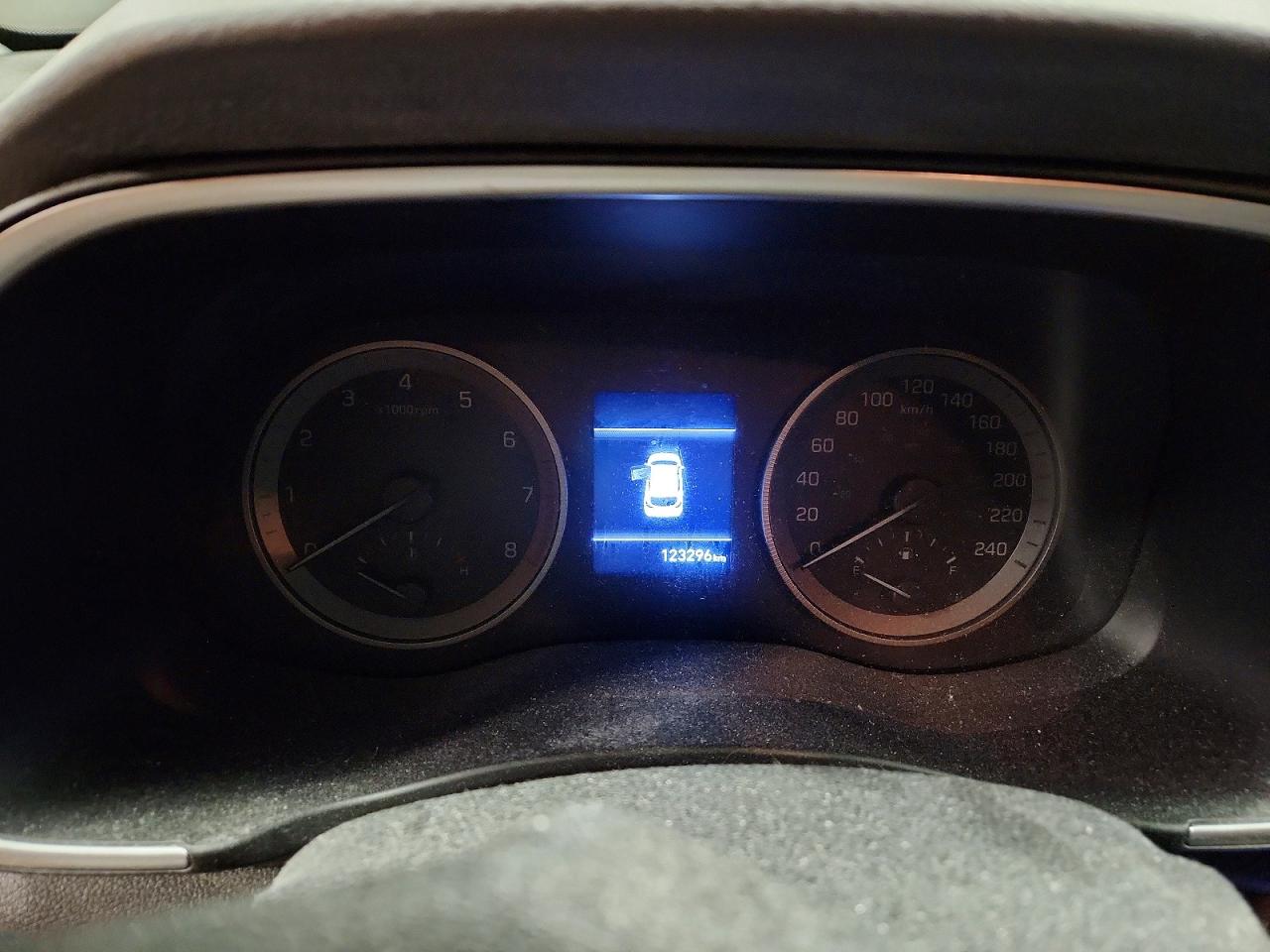 2020 HYUNDAI TUCSON LIMITED photo 9