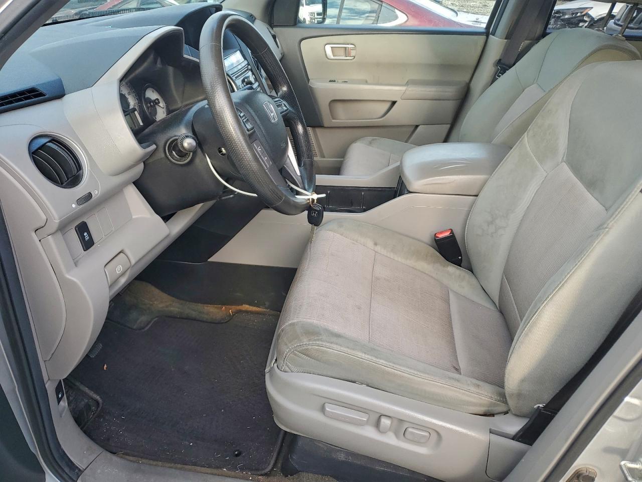 2013 HONDA PILOT EX photo 7
