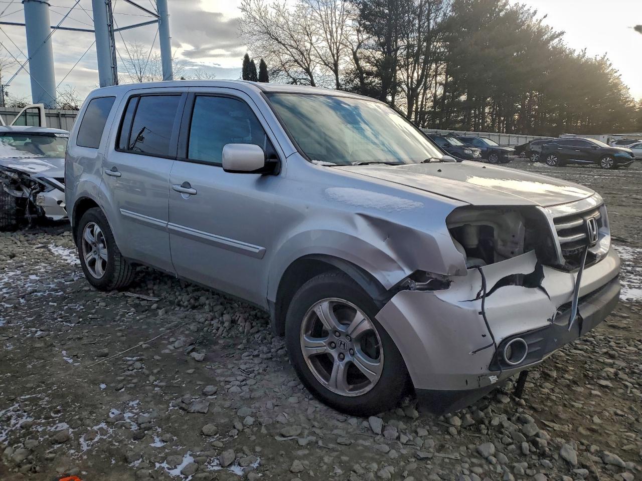 2013 HONDA PILOT EX photo 4