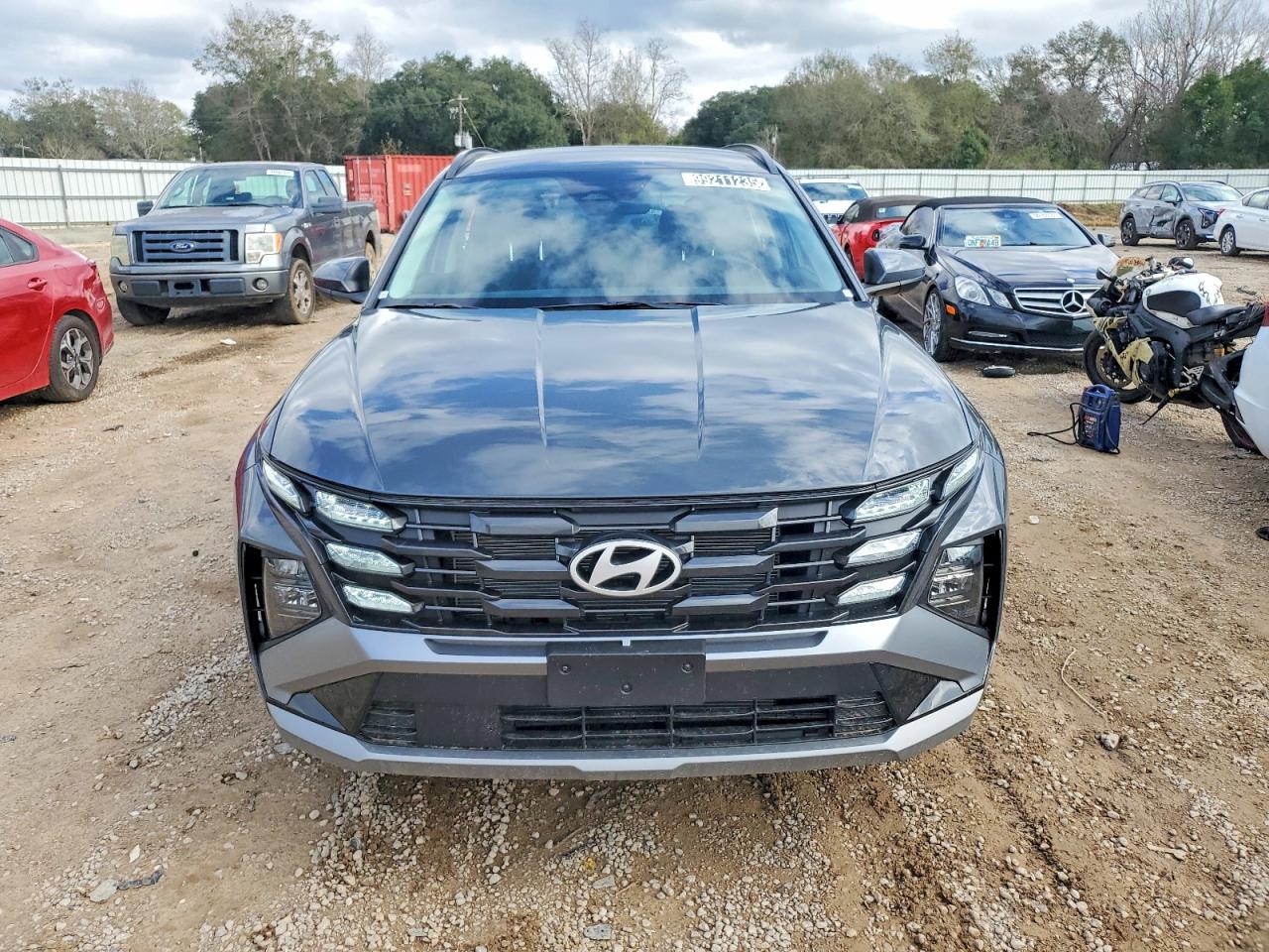 2026 HYUNDAI TUCSON SEL photo 5