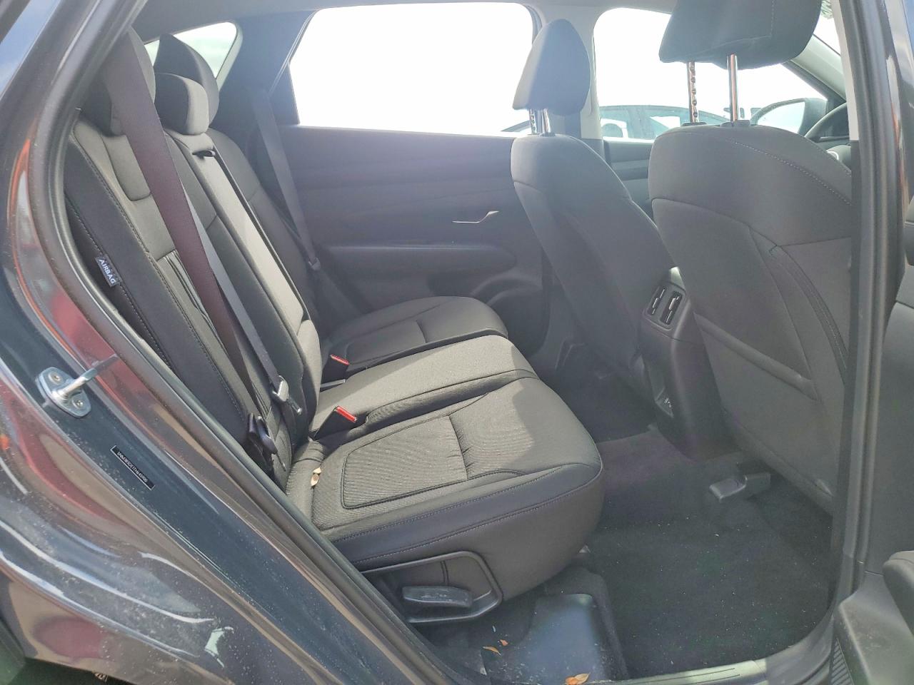 2026 HYUNDAI TUCSON SEL photo 10