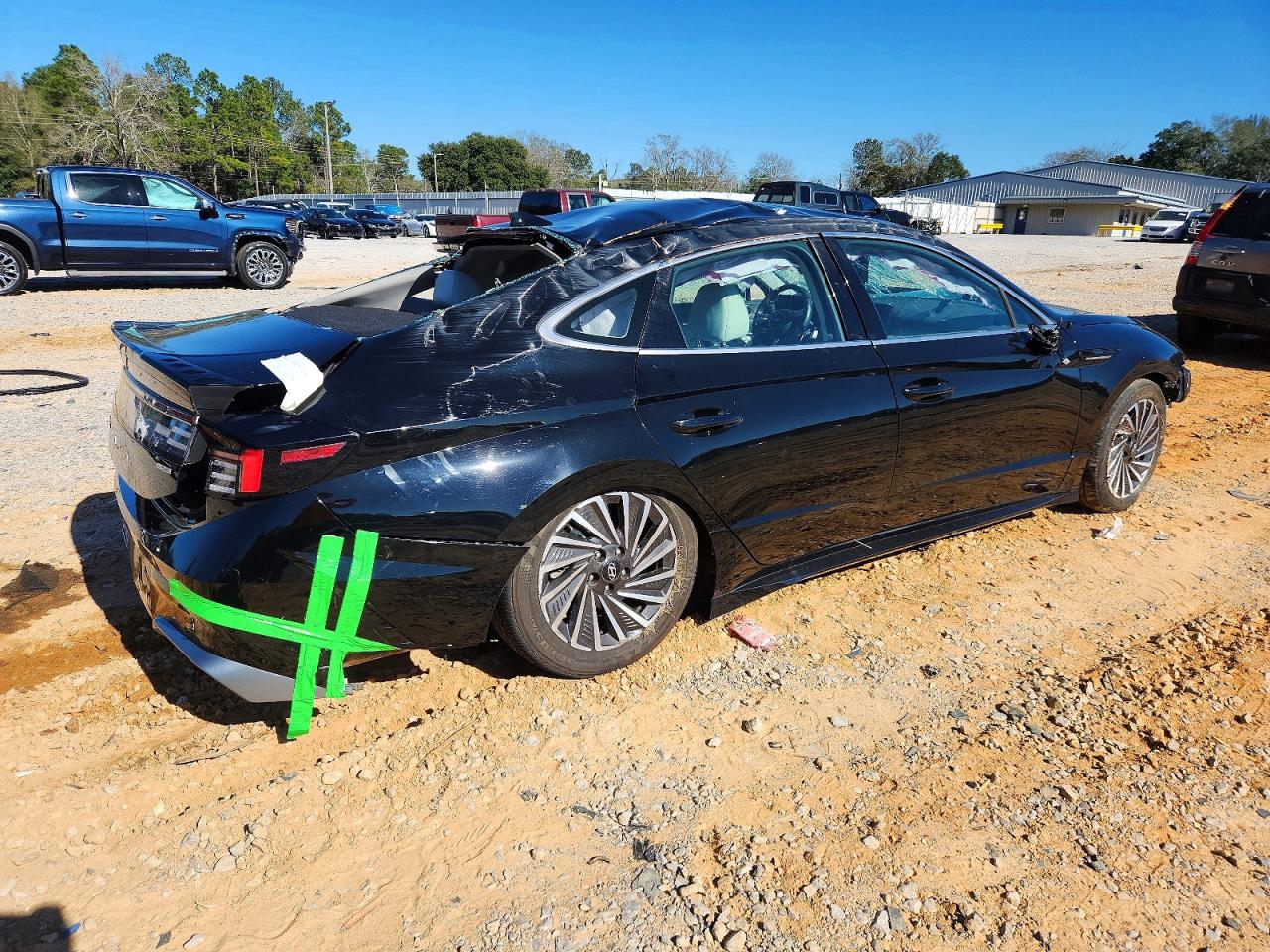 2025 HYUNDAI SONATA HYBRID photo 3