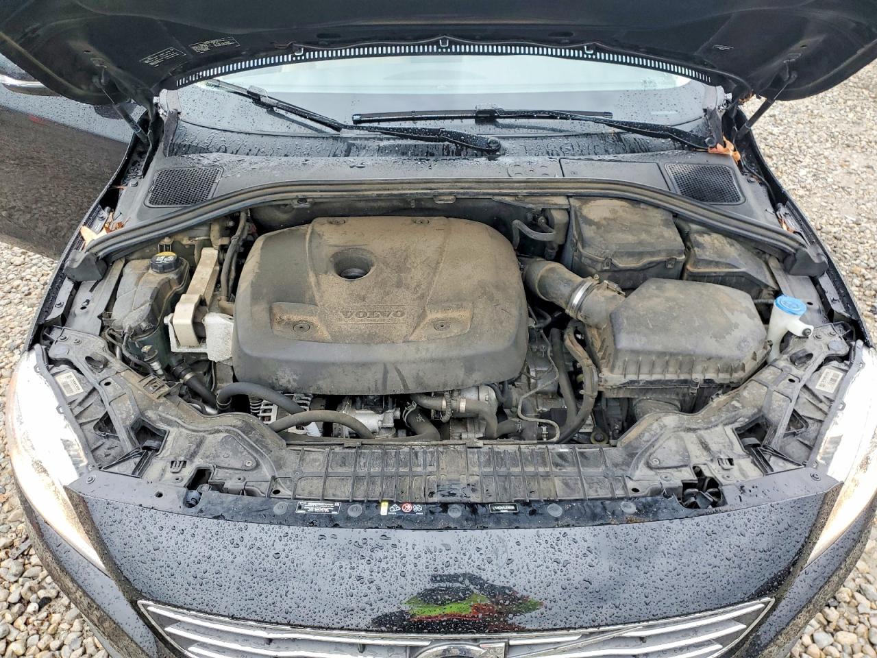 2018 VOLVO S60 PREMIER photo 11