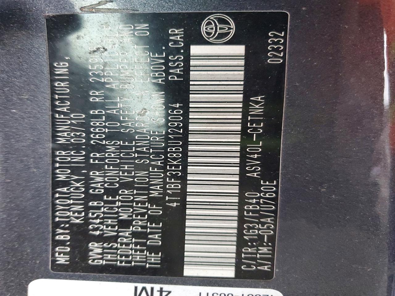 2011 TOYOTA CAMRY BASE photo 13