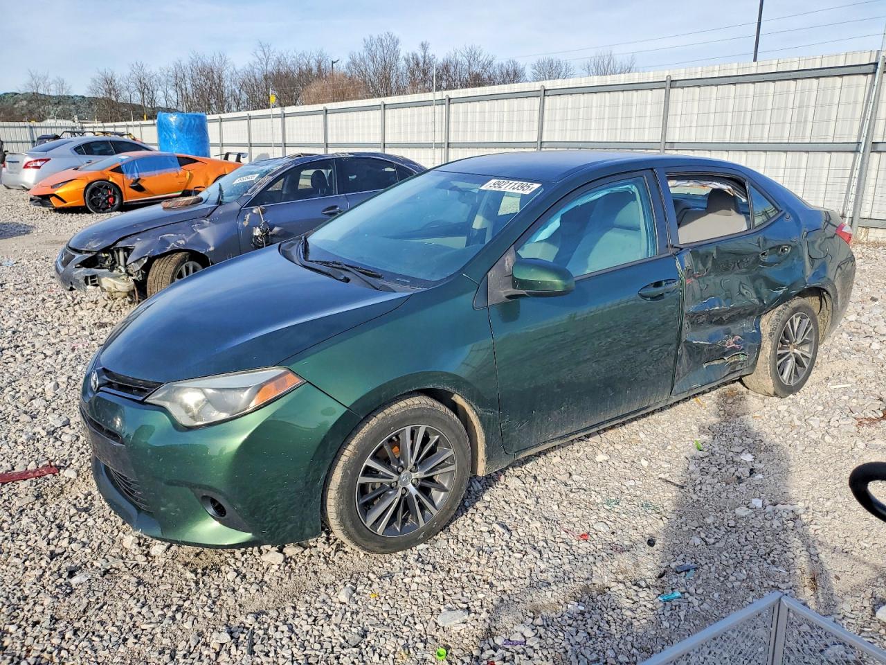 2016 TOYOTA COROLLA
