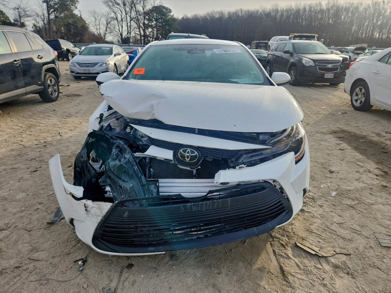 2024 TOYOTA COROLLA LE photo 5