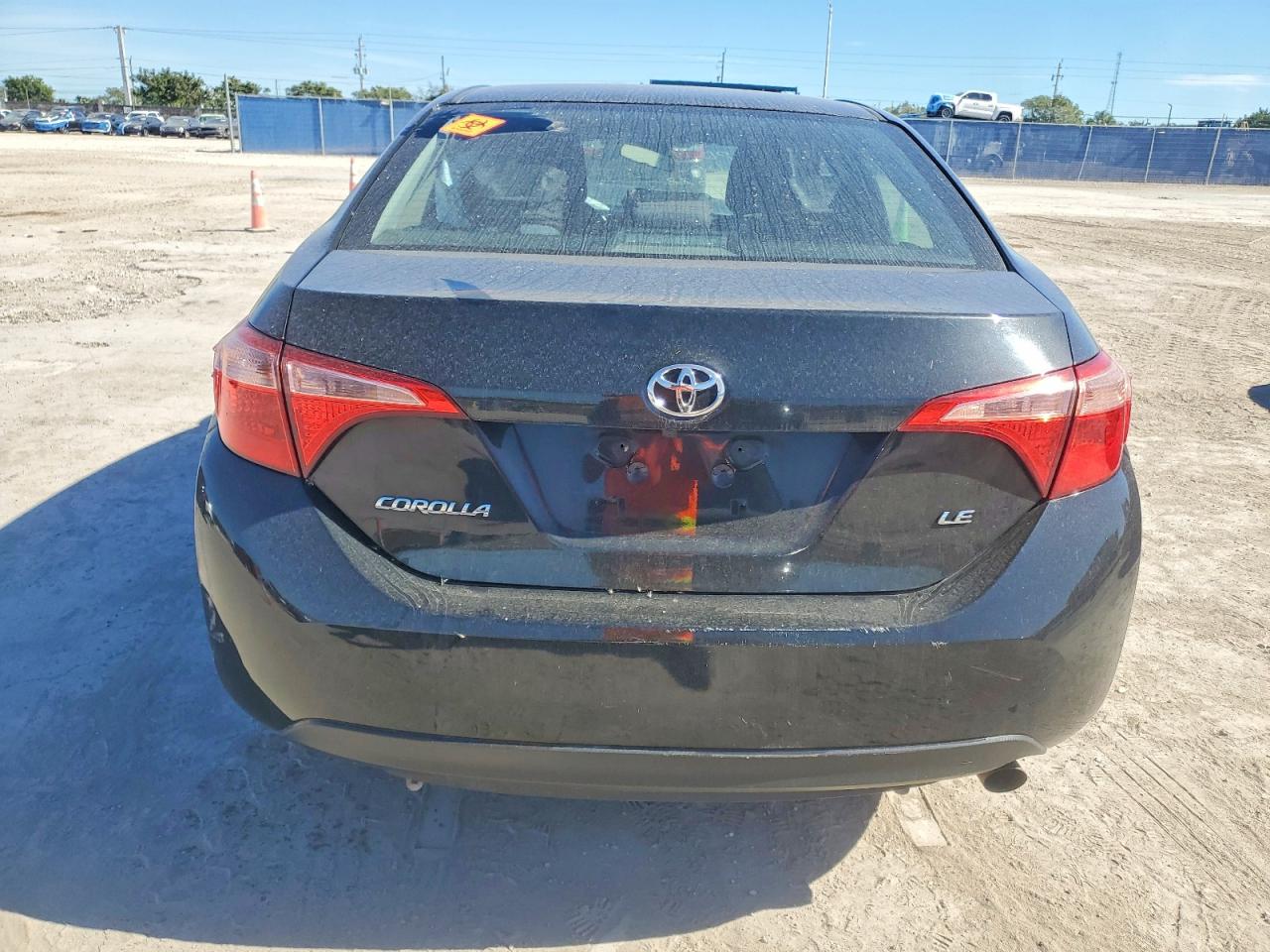 2019 TOYOTA COROLLA L photo 6