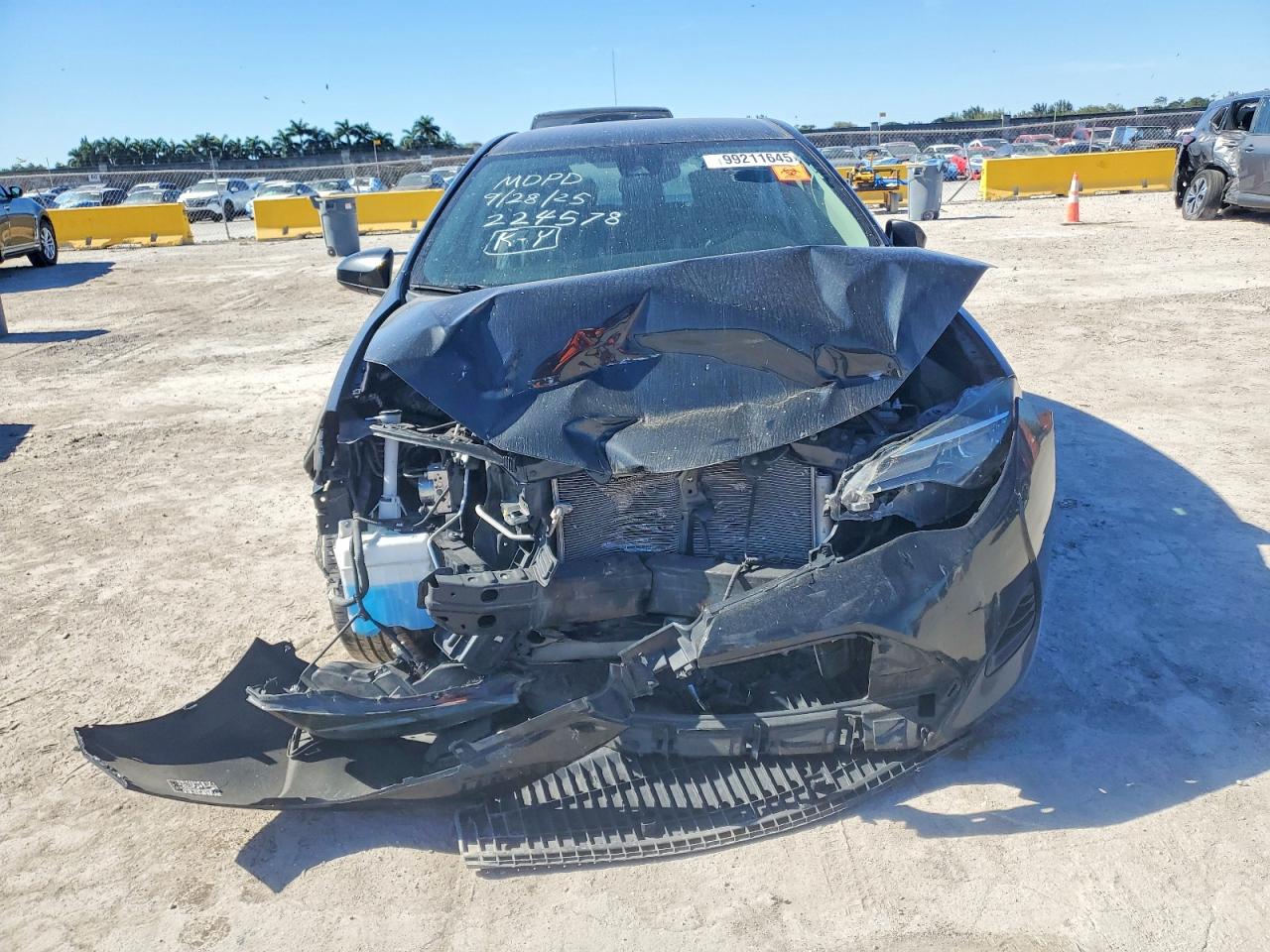 2019 TOYOTA COROLLA L photo 5