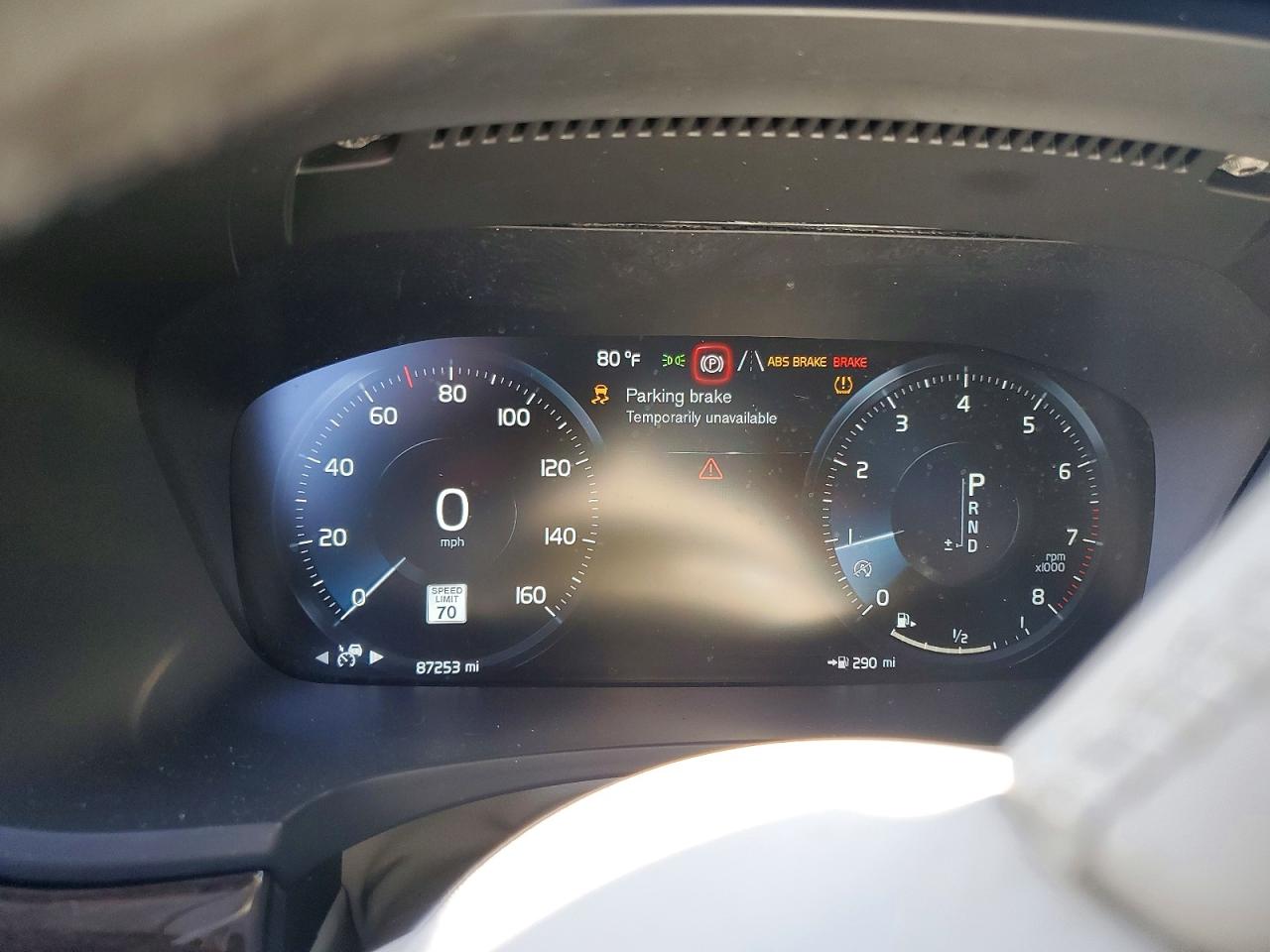 2017 VOLVO S90 T6 MOMENTUM photo 9