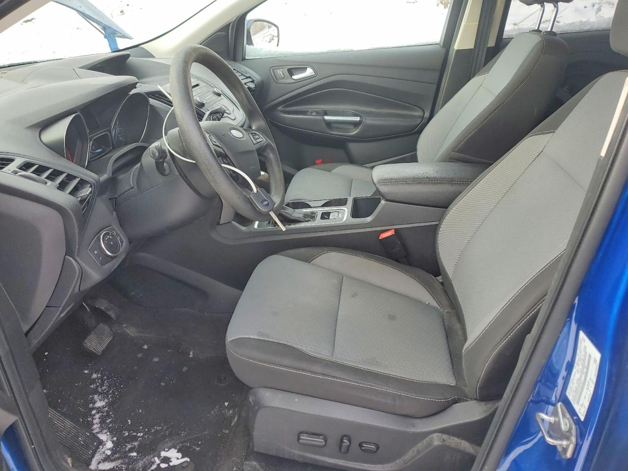 2017 FORD ESCAPE SE photo 7