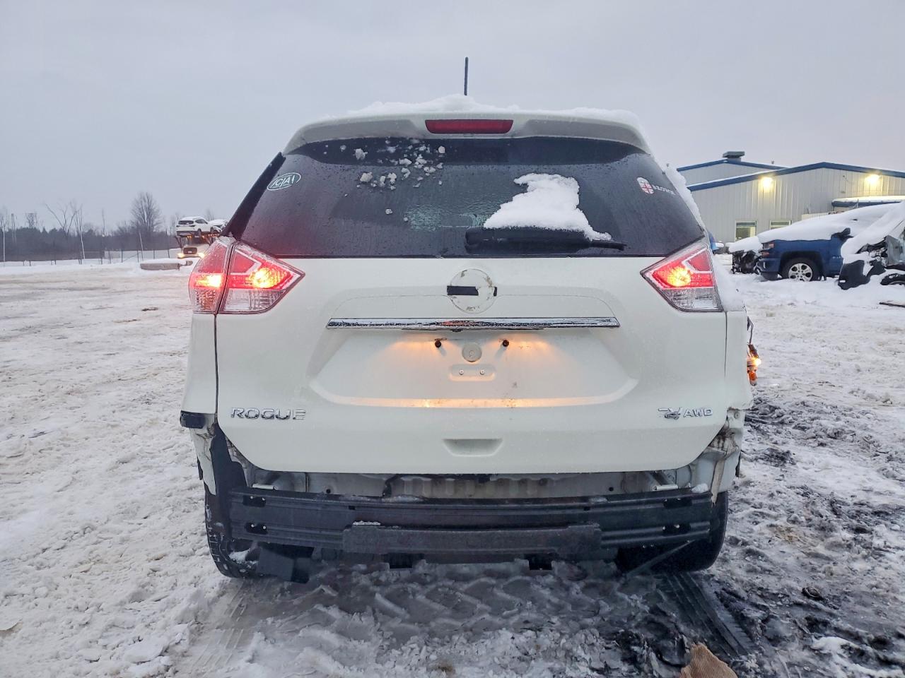 2016 NISSAN ROGUE S photo 6