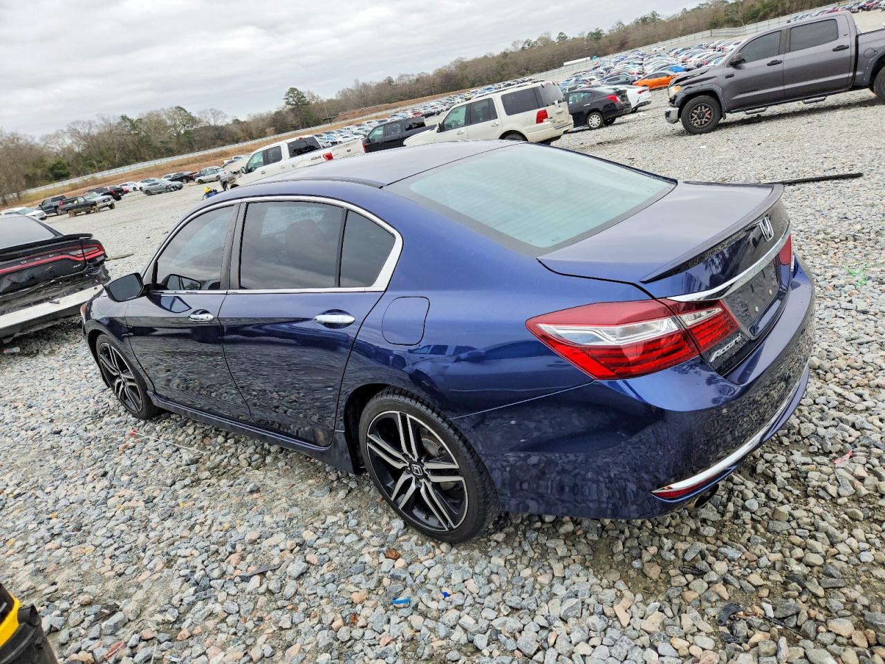 2017 HONDA ACCORD SPORT photo 2