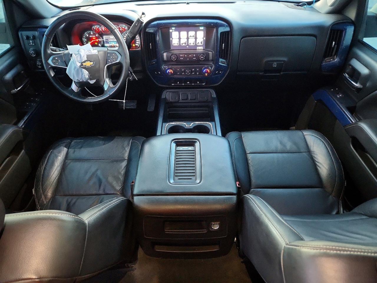 2017 CHEVROLET SILVERADO K1500 LT photo 8