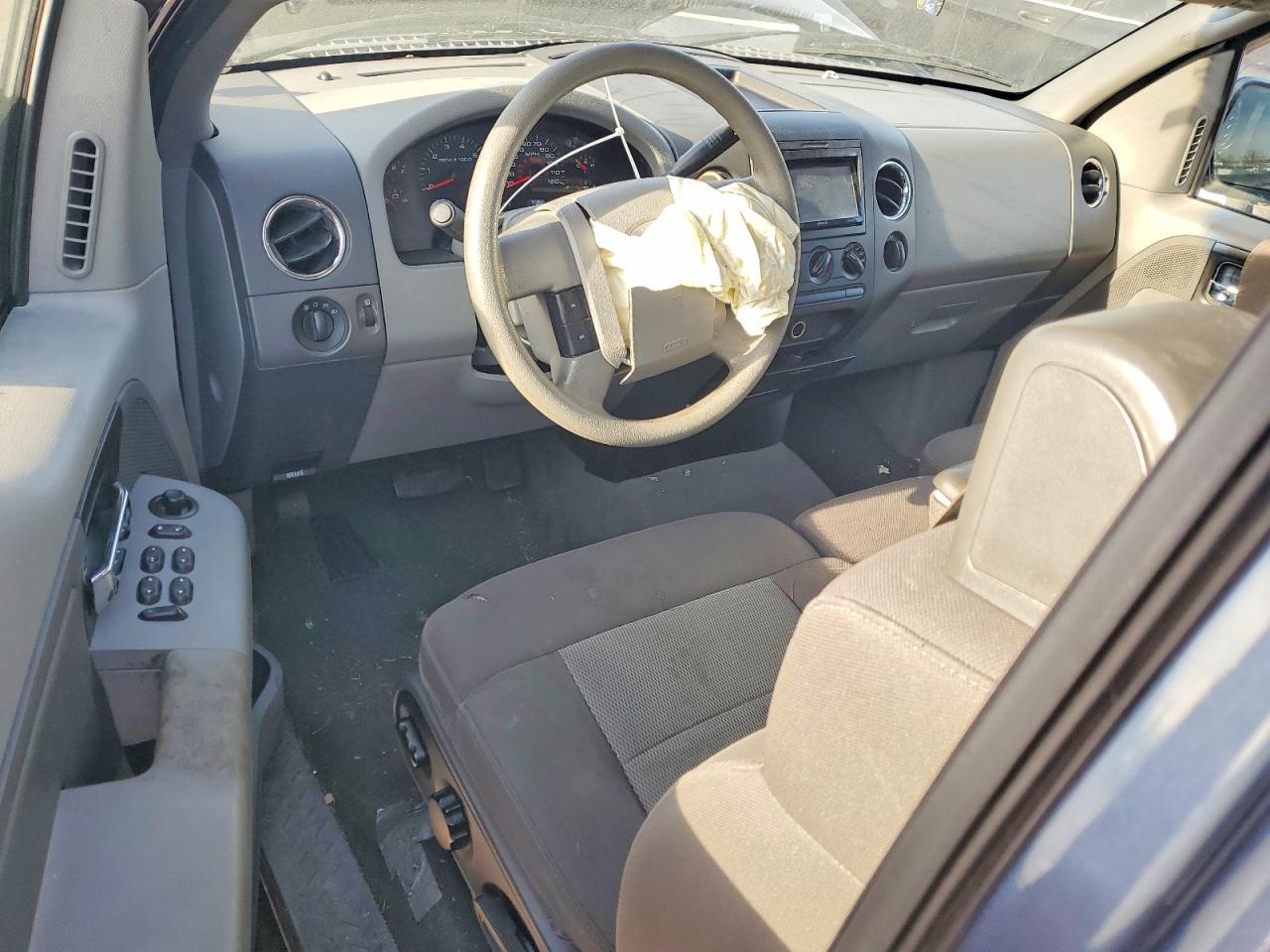 2005 FORD F150 photo 8