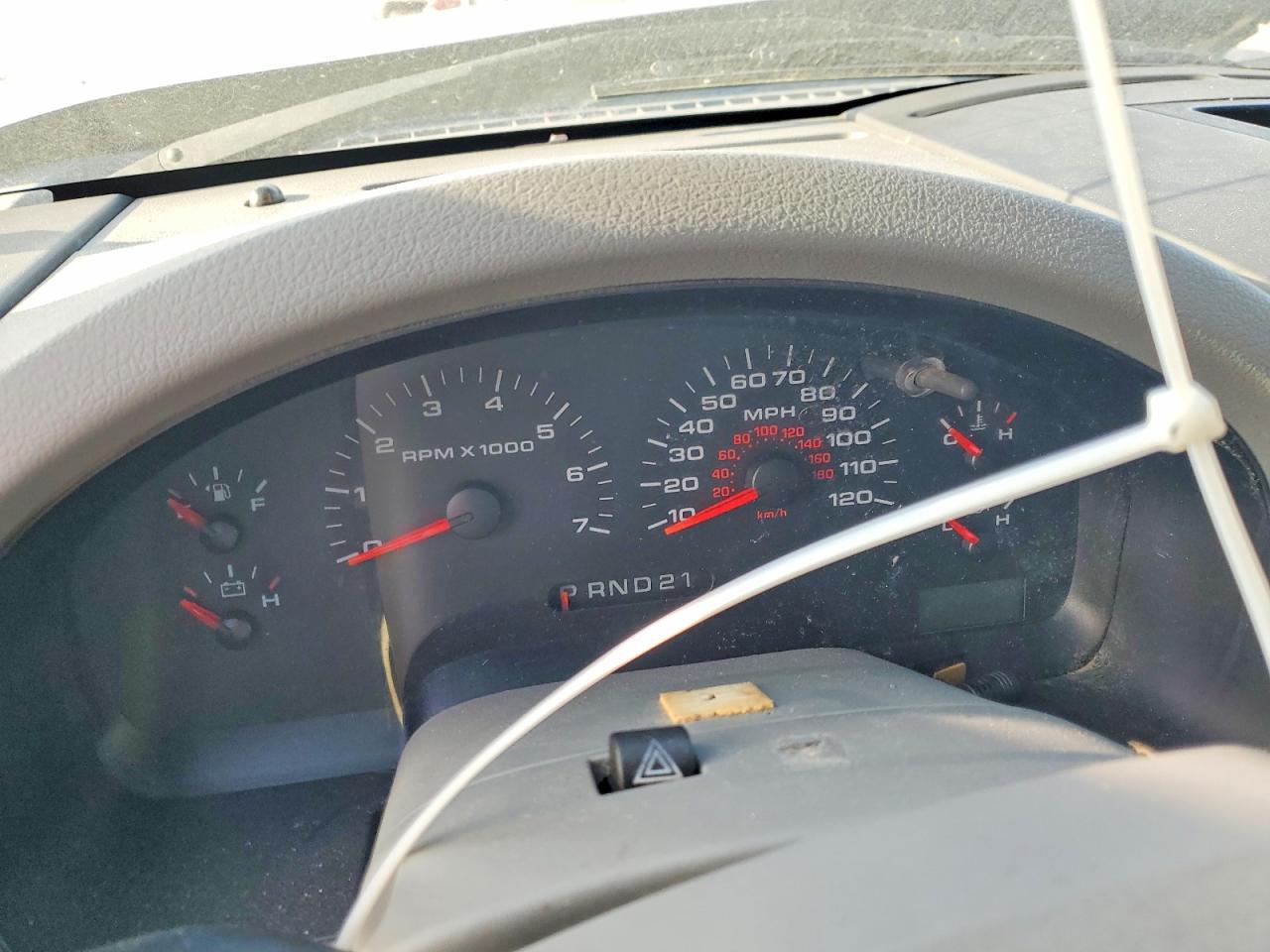 2005 FORD F150 photo 9