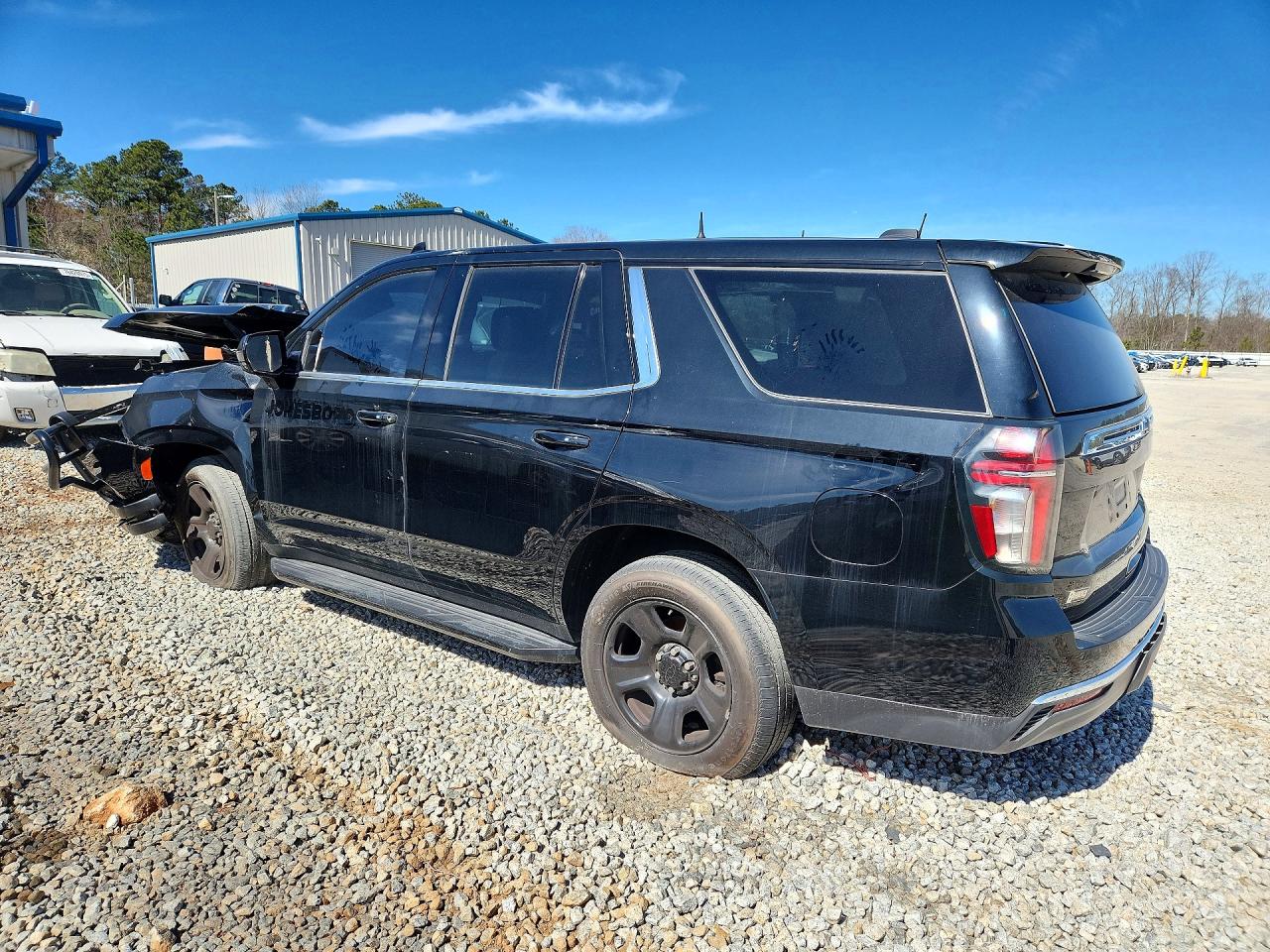 2023 CHEVROLET TAHOE C1500 photo 3