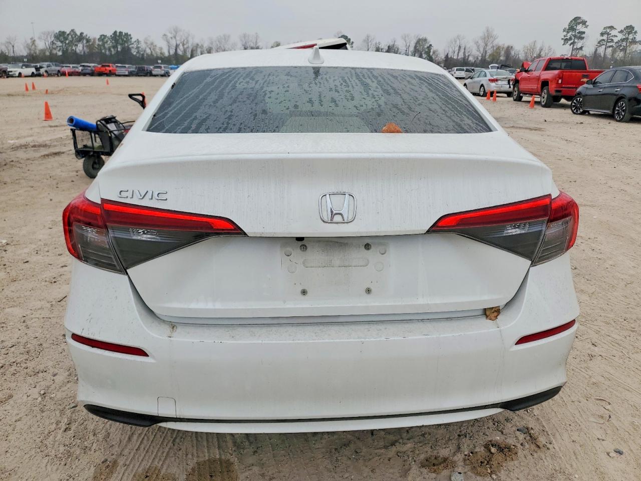 2022 HONDA CIVIC EX photo 6