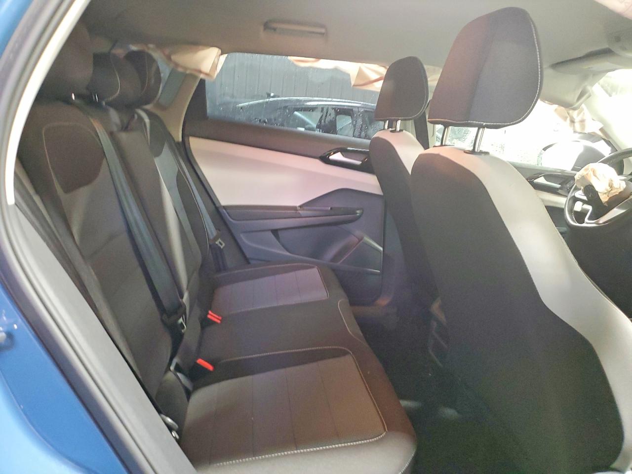 2025 VOLKSWAGEN TAOS S photo 10