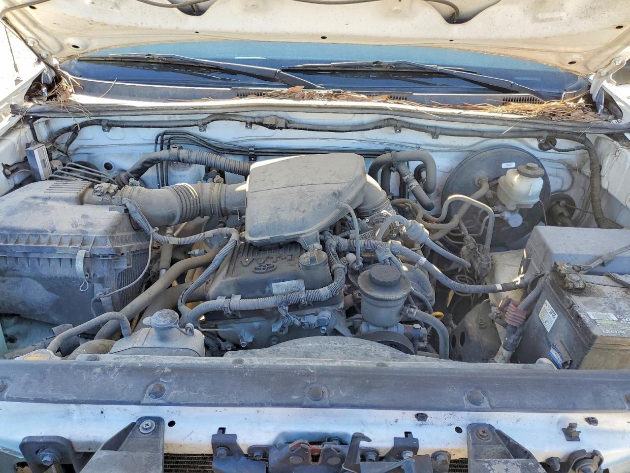2012 TOYOTA TACOMA photo 11