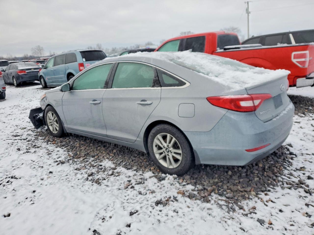 2015 HYUNDAI SONATA SE photo 2