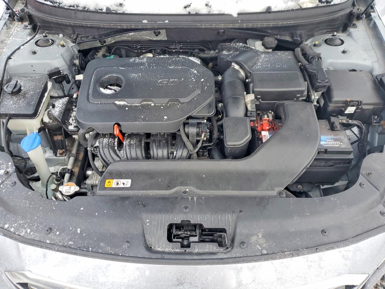 2015 HYUNDAI SONATA SE photo 11
