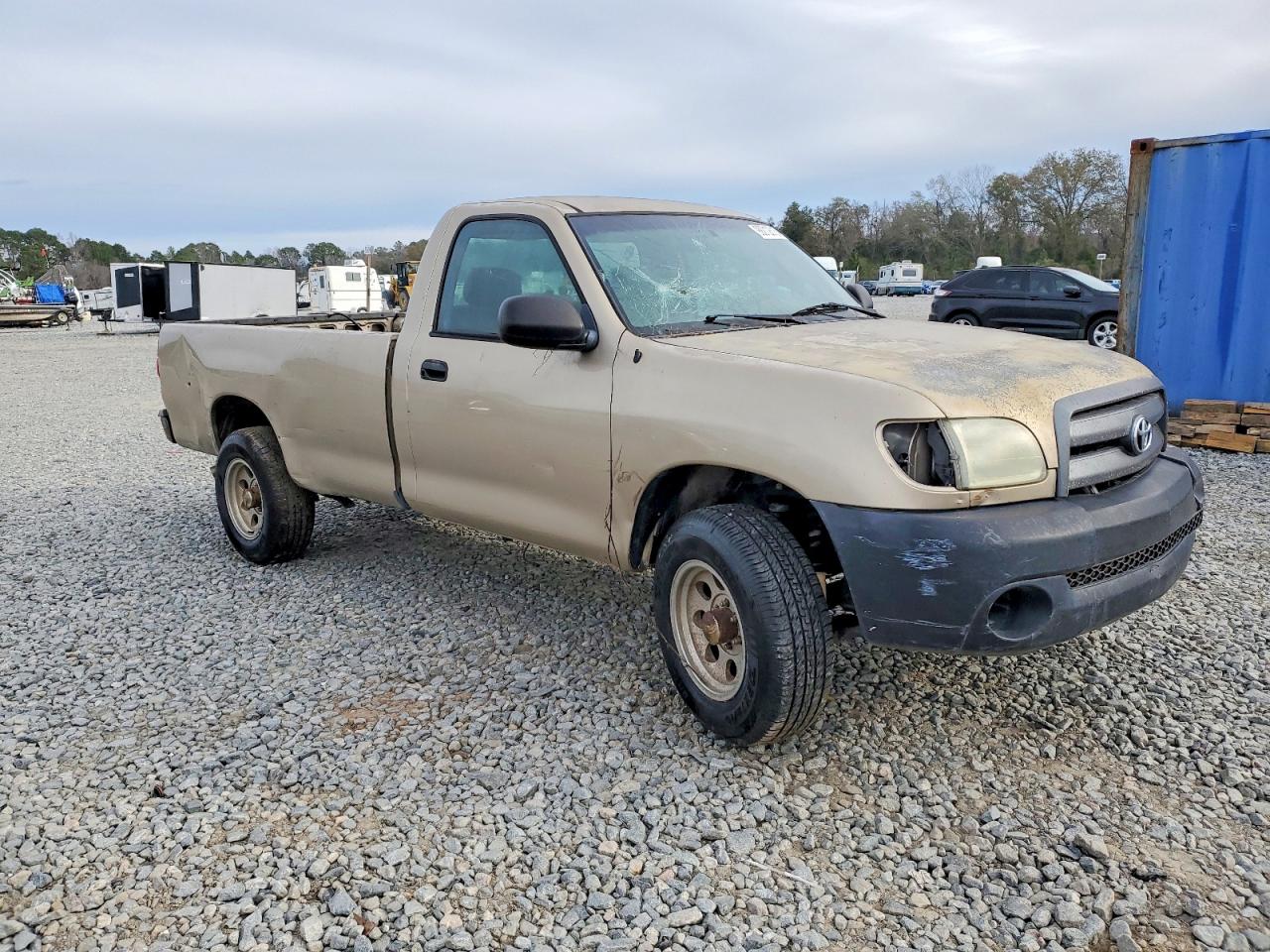 2004 TOYOTA TUNDRA BASE photo 4