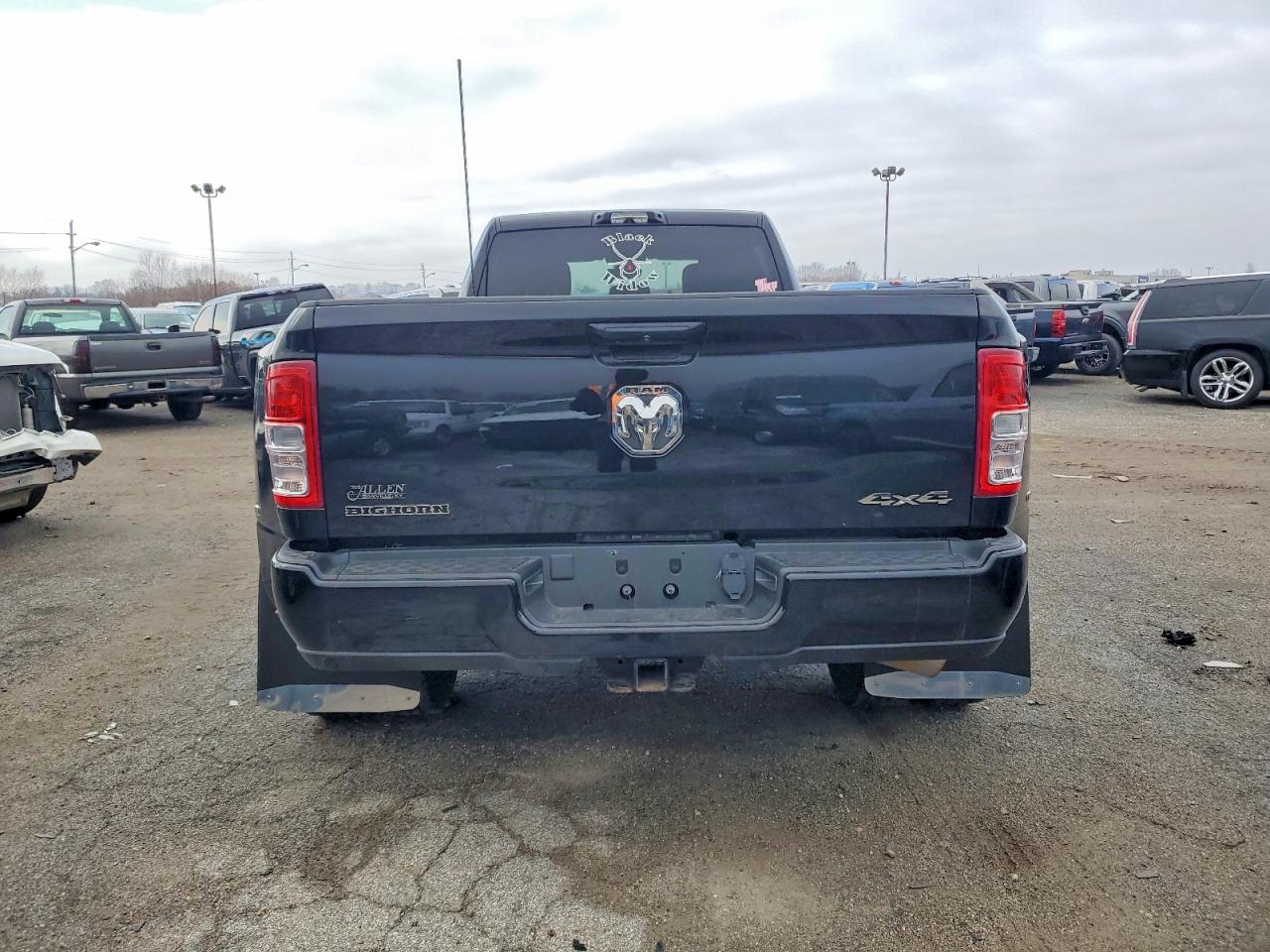 2021 RAM 3500 BIG HORN photo 6